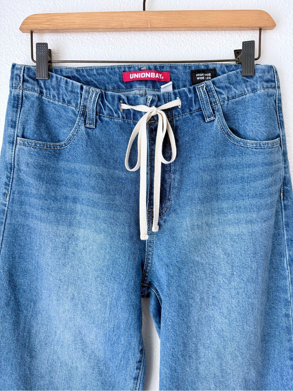 UNIONBAY Soleil Tie-Waist High Rise Wide Leg Denim Jeans Size 9/29W Medium Wash - Picture 4 of 15